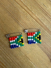 Load image into Gallery viewer, SA Flag Beaded Pin
